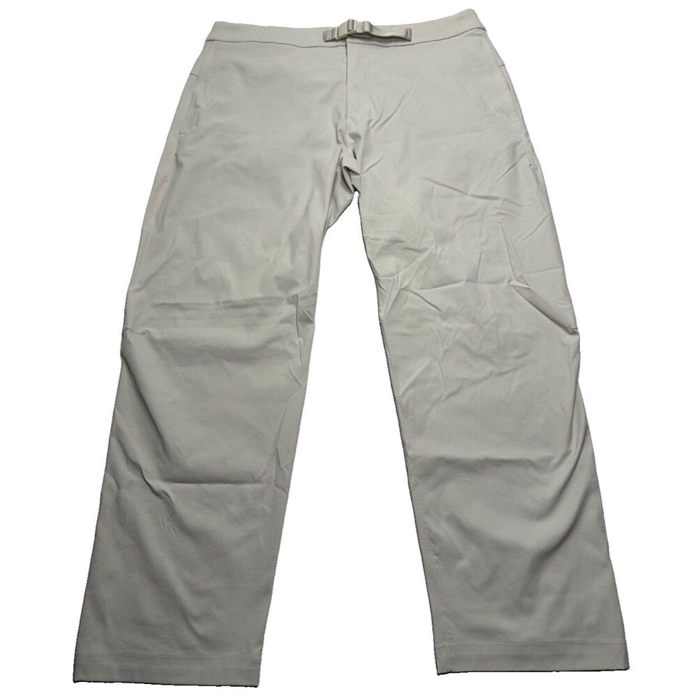 Men's Lululemon Relaxed Fit Belted Stretch Pant Size 35 x 28 Beige M5ACTS